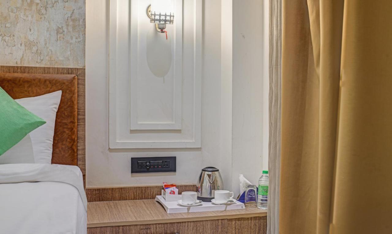 Hotel Treebo Trend Holiday Ab Road 3*