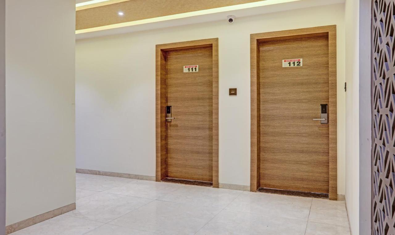 Hotel Treebo Trend Holiday Ab Road 3*